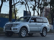 Mitsubishi Pajero 2019