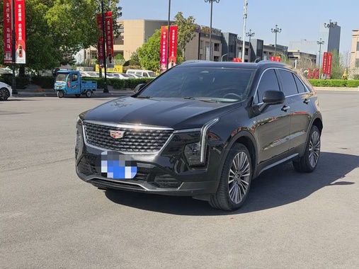 Cadillac XT4 2025