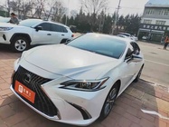 Lexus ES 2022