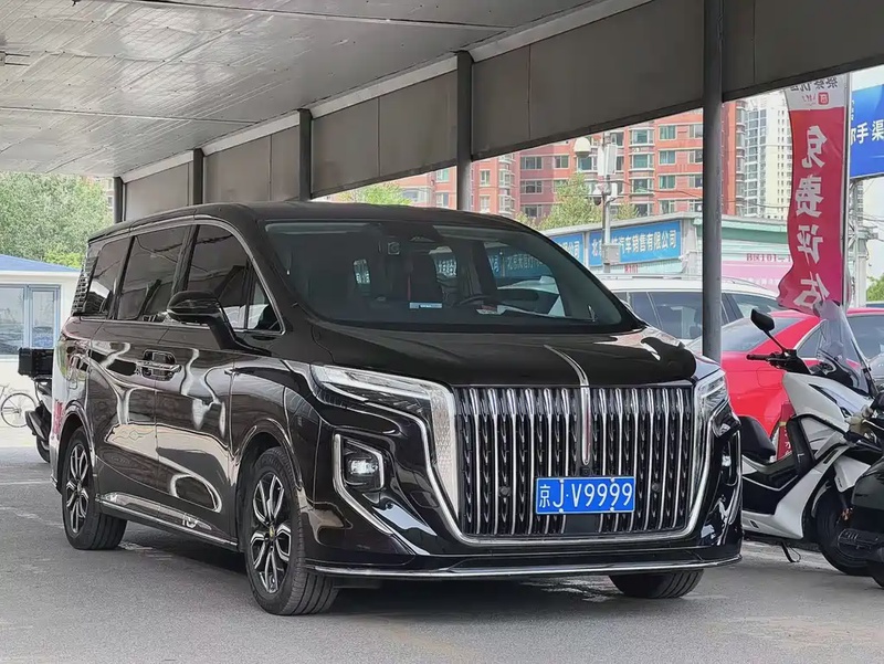 Hongqi HQ9