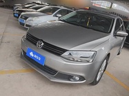 Volkswagen Sagitar 2014