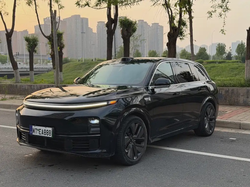 Li Auto L7