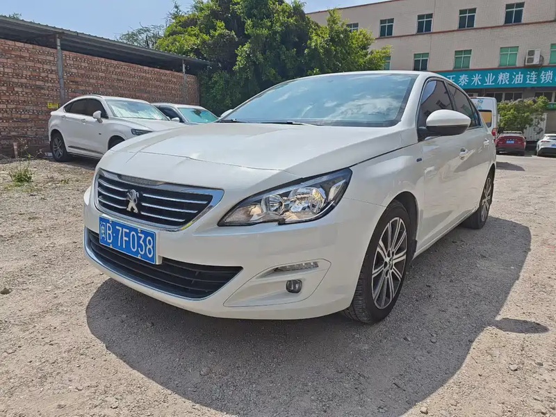 Peugeot 408