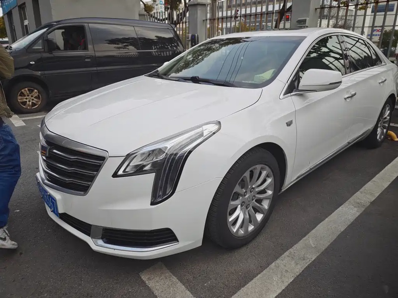 Cadillac XTS