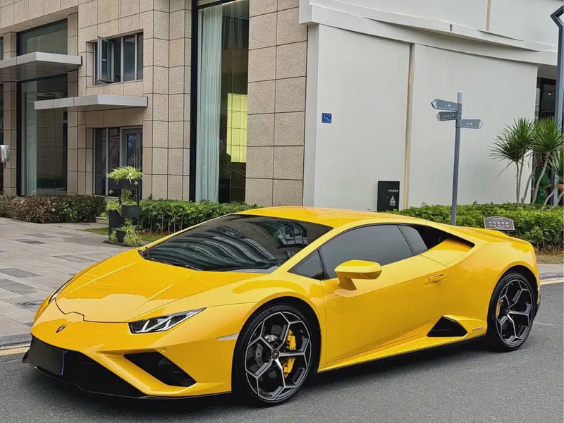 Lamborghini Huracan