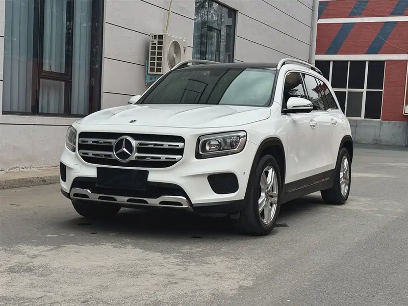Mercedes-Benz GLB-Class