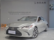 Lexus ES 2021
