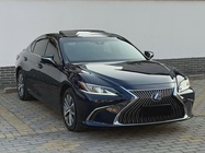 Lexus ES 2019