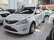 Hyundai Verna 2011
