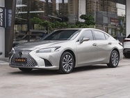 Lexus ES 2025