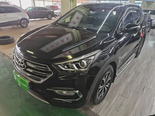 Hyundai Santa Fe 2016