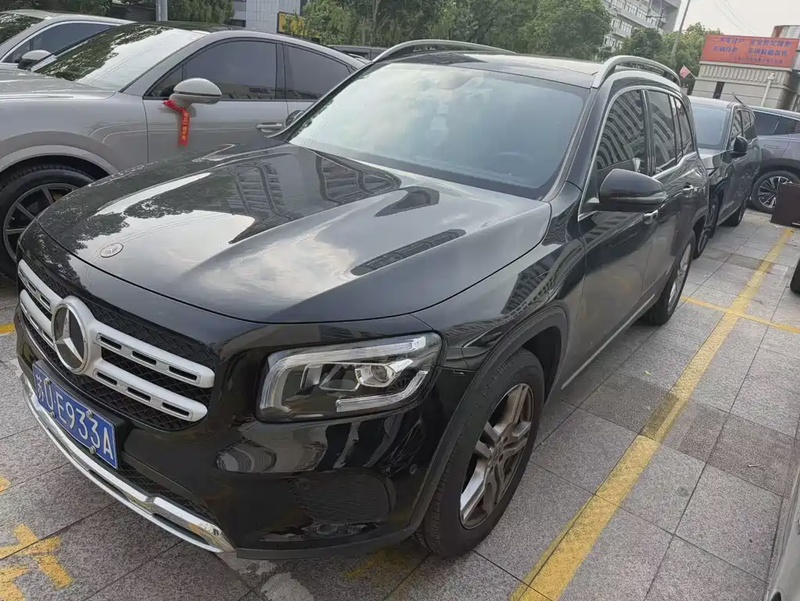 Mercedes-Benz GLB-Class