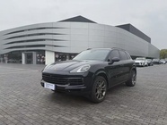Porsche Cayenne 2022