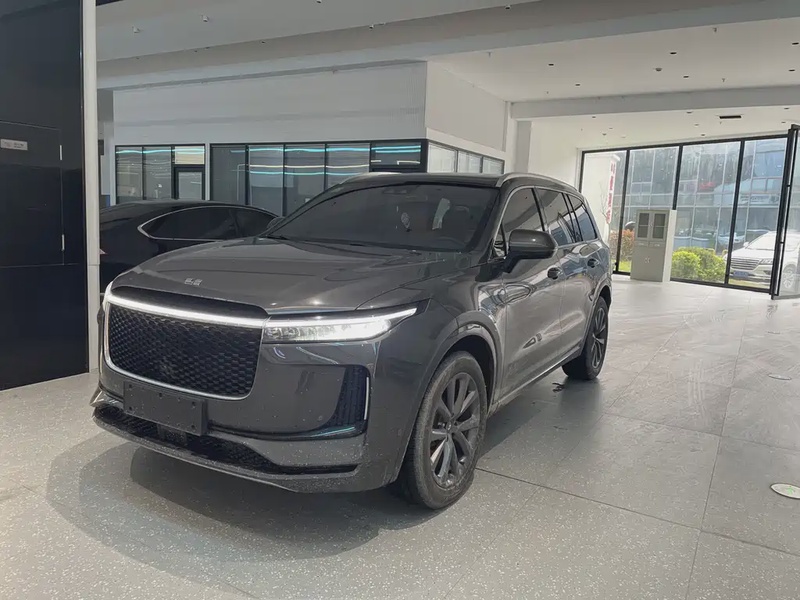Li Auto ONE