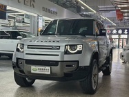 Land Rover Defender 2022