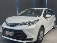 Toyota Sienna 2022
