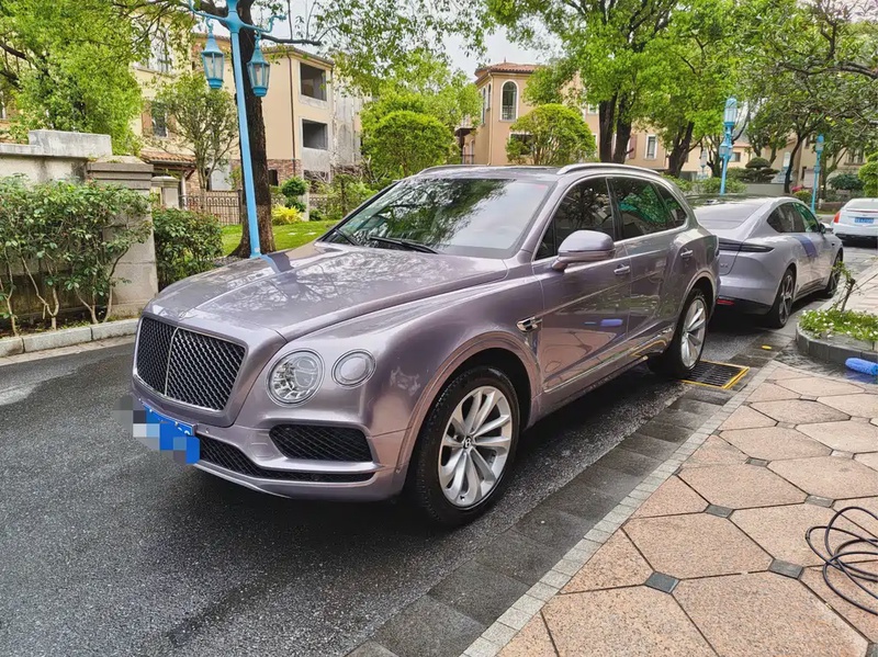 Bentley Bentayga
