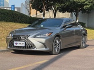 Lexus ES 2023