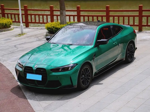 BMW M4 2025