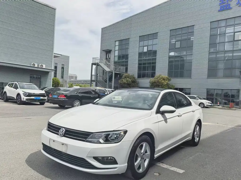 Volkswagen Lamando
