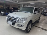 Mitsubishi Pajero 2025