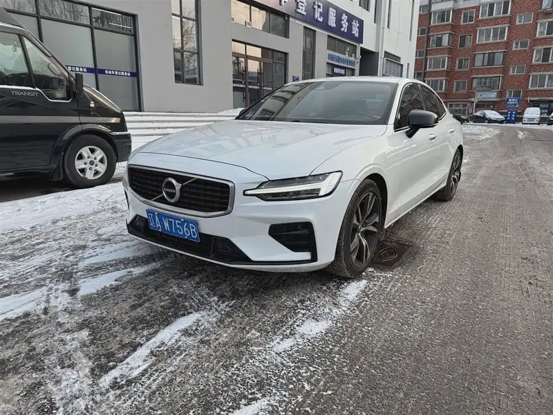 Volvo S60