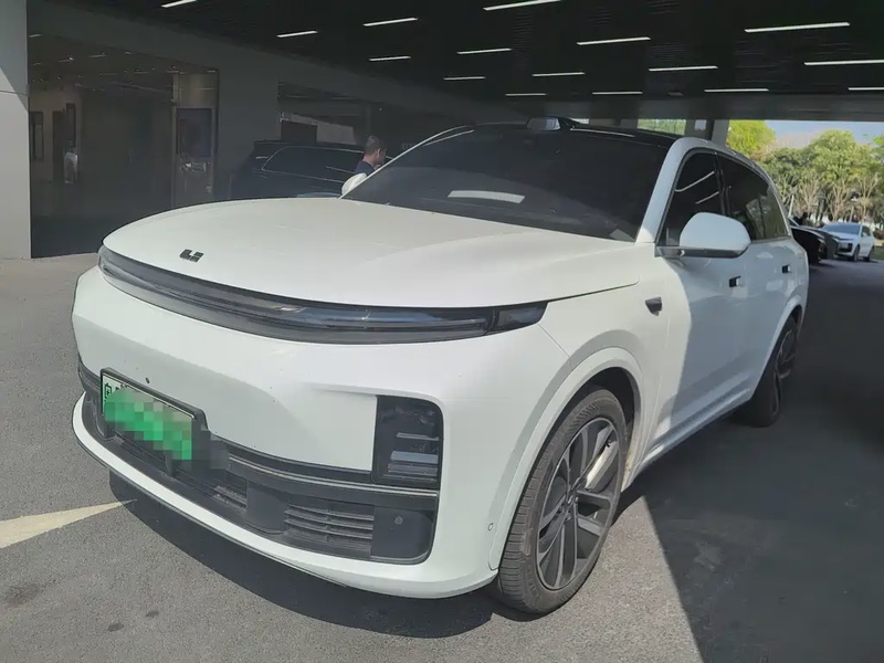Li Auto L7