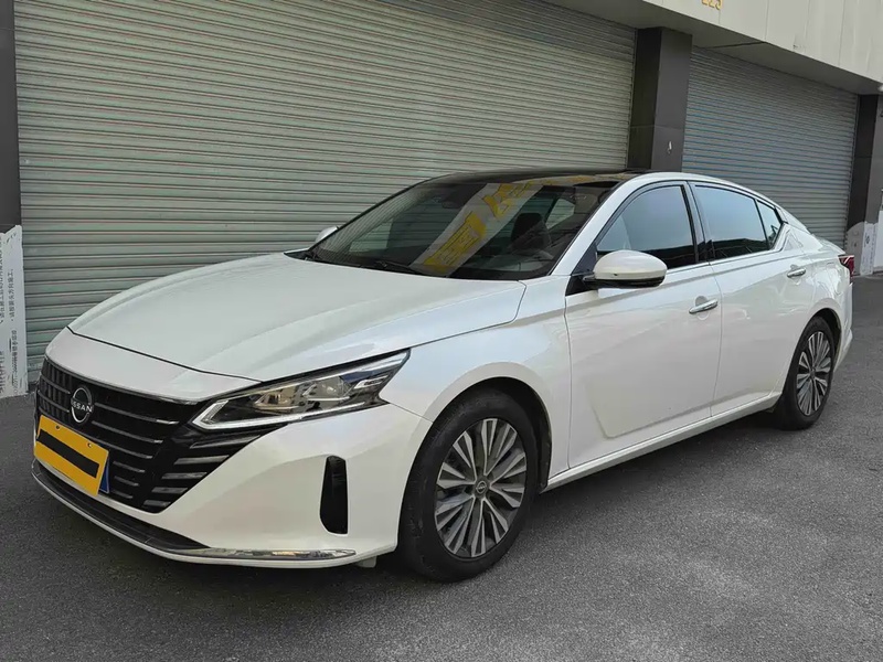 Nissan Teana