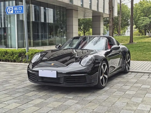 Porsche 911 2021