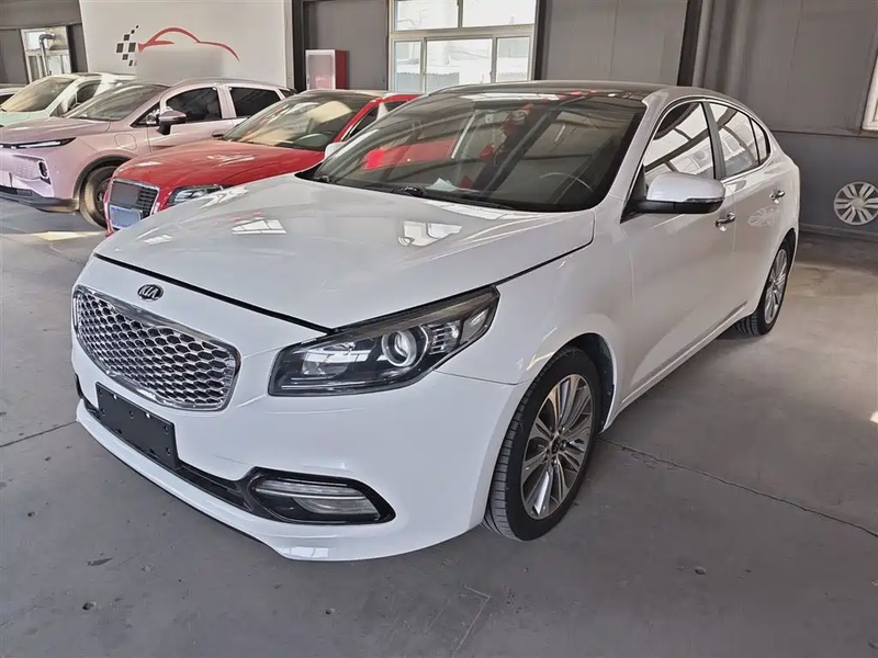 Kia K4