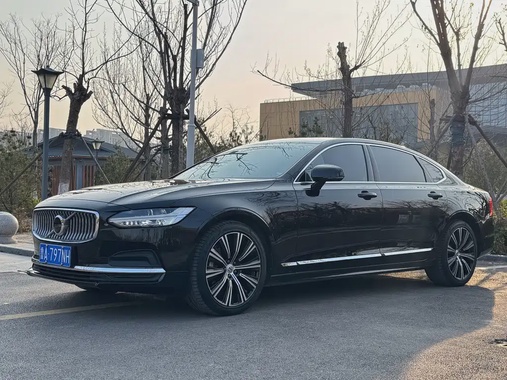 Volvo S90 2024