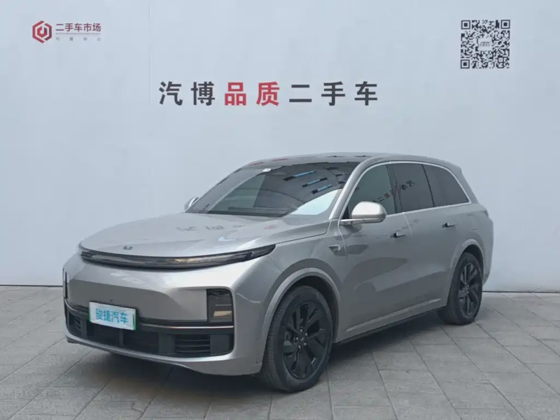 Li Auto L8