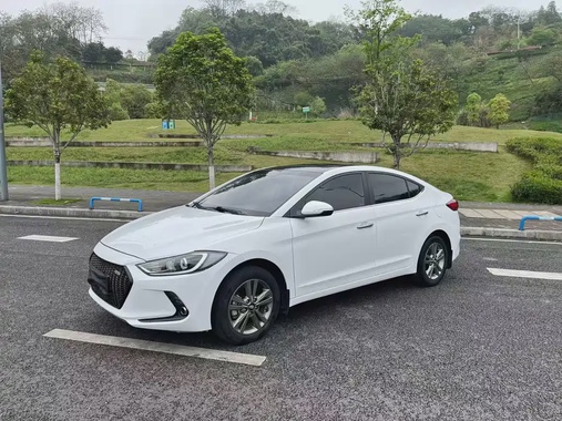 Hyundai Elantra 2019