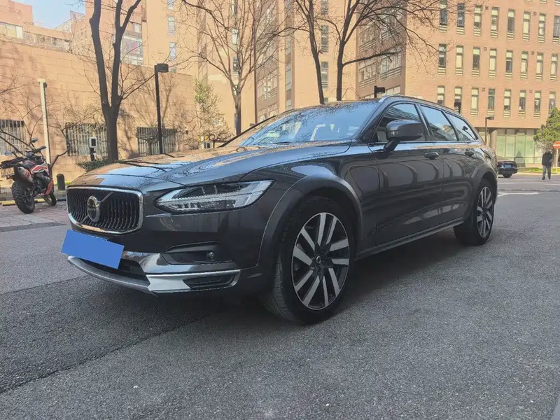 Volvo V90