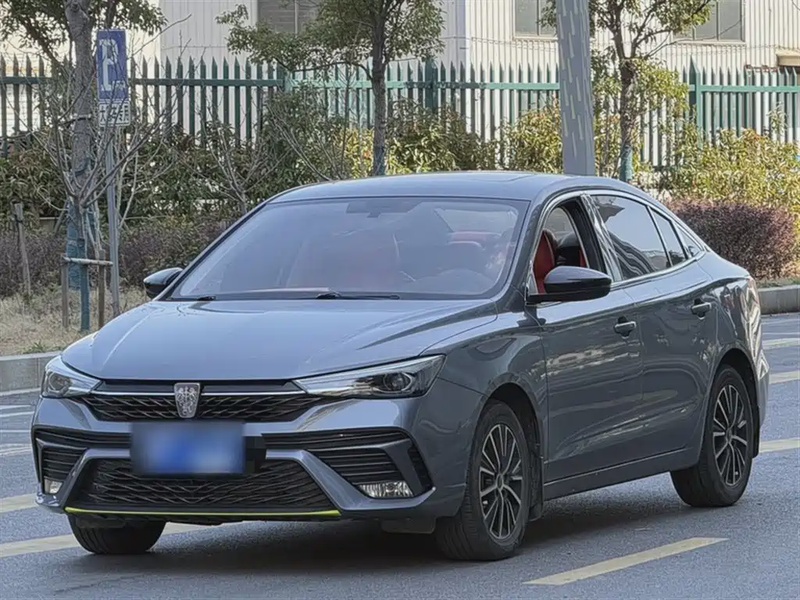 Roewe i5