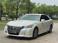 Toyota Crown 2018