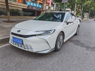 Toyota Camry 2025