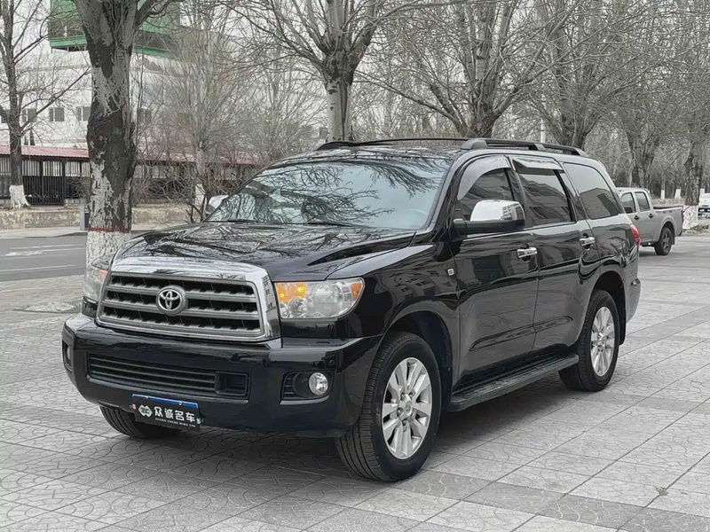 Toyota Sequoia