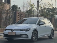 Volkswagen Golf 2021