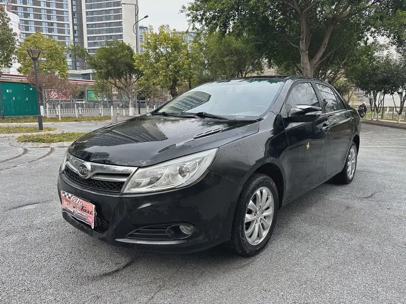 BYD Surui