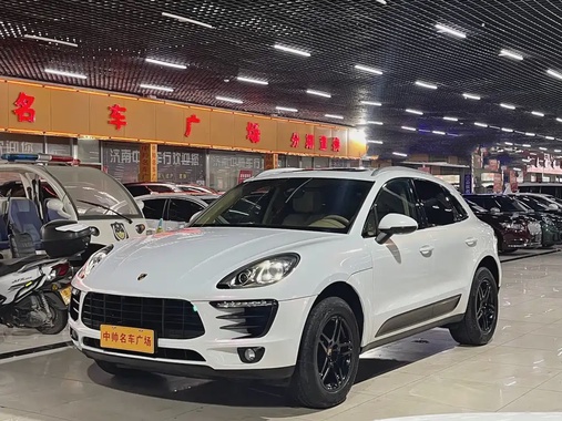 Porsche Macan 2015