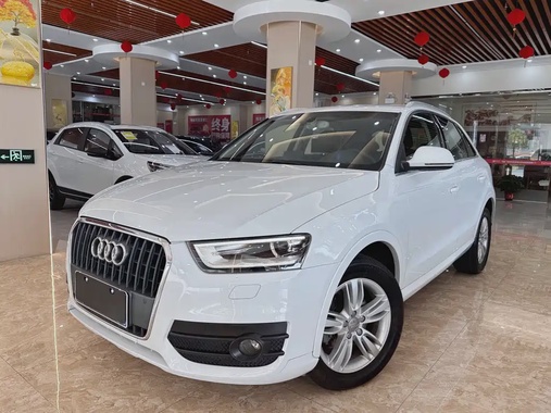 Audi Q3 2015