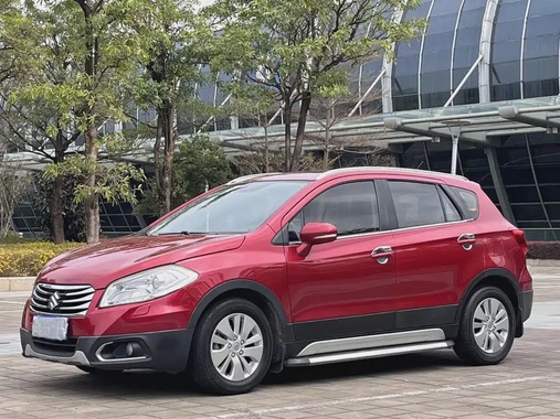 Suzuki S-Cross 2015