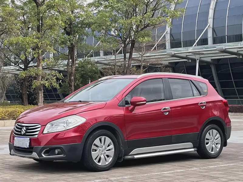 Suzuki S-Cross