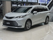 Toyota Sienna 2022