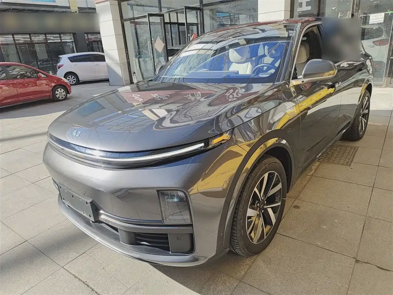 Li Auto L7
