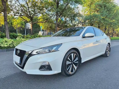 Nissan Teana 2021