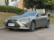 Lexus ES 2021