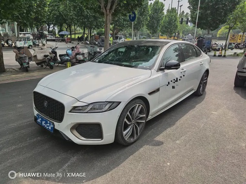 Jaguar XF 2024