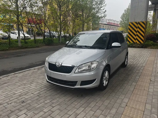 Skoda Fabia 2014